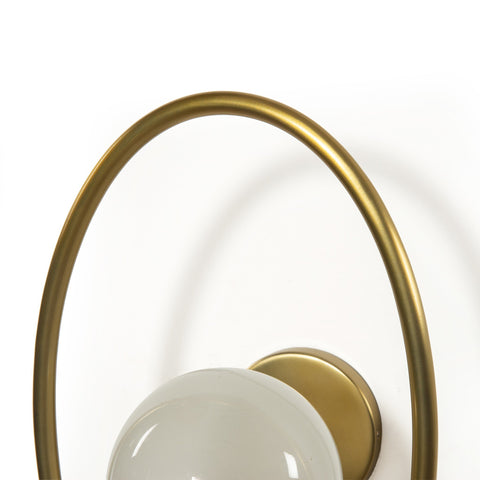 Elliot Sconce