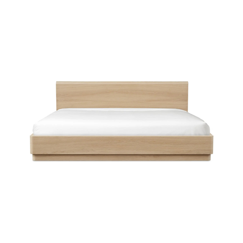 Round Off Queen Bed Light Oak Brown