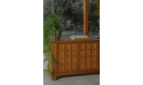 Enya Sideboard Red Oak