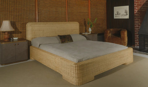 Claudia Bed Queen Natural