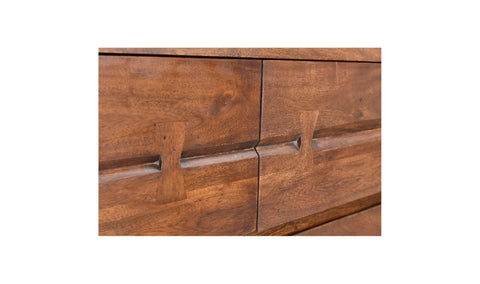 Madagascar Dresser