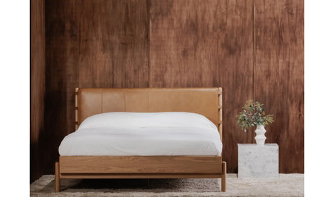 Colby Queen Bed Brown