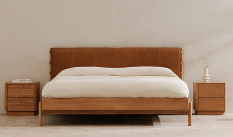 Colby Queen Bed Brown